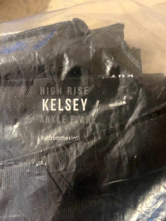 KUT Kelsey High Rise Ankle Flare - Picture 3 of 4